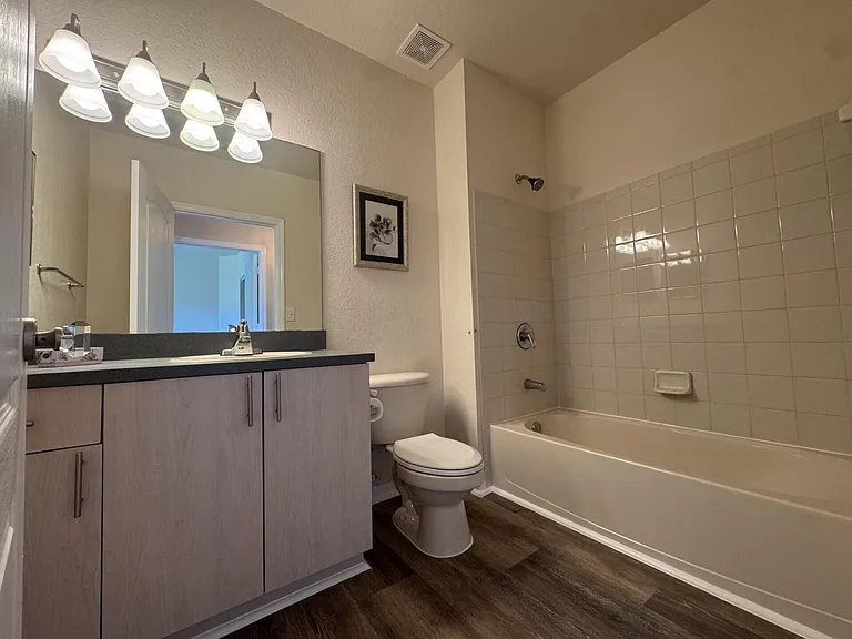 122 SW Peacock Blvd #12-202 — Photo 13