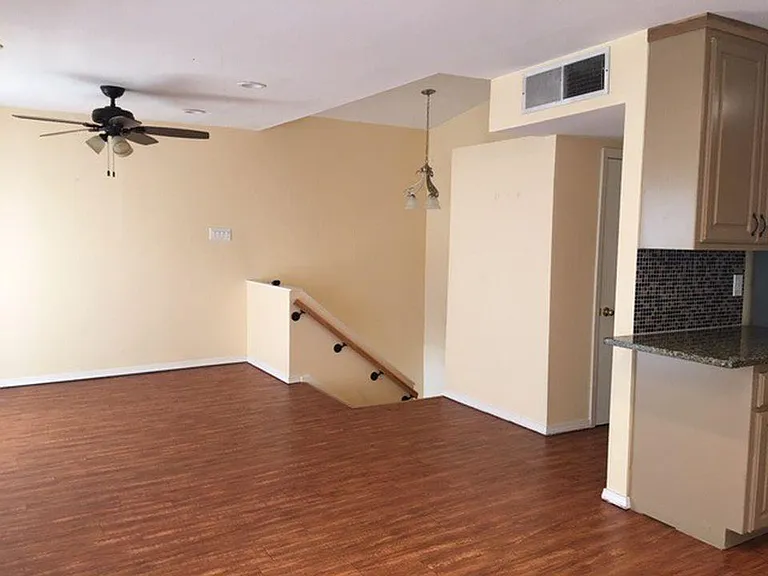 1008 Clayton Nolen Dr #107 — Photo 8