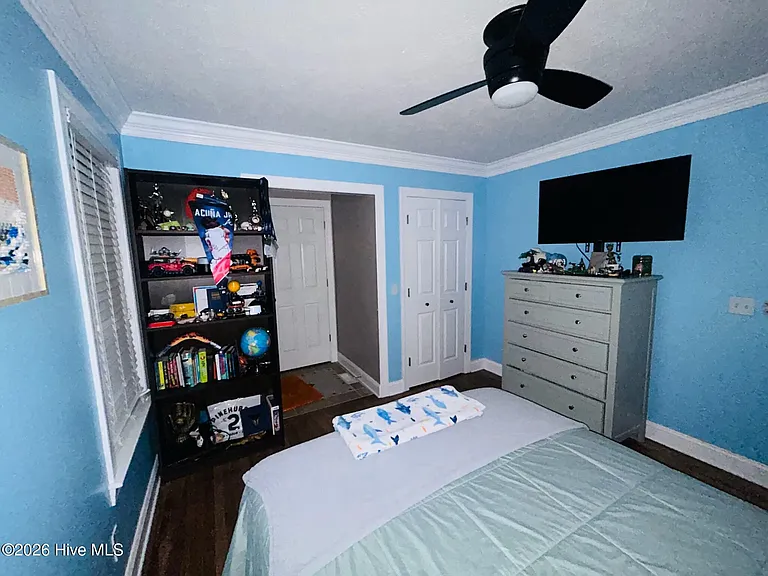 10 Brunswick Ln — Photo 17