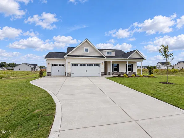105 Ed Barrow Ln #27, La Grange, NC 28551