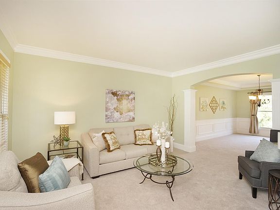 4th image of 95 Cedar Woods Dr