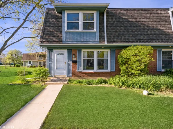 2230 Hyde Ct #2230, Schaumburg, IL 60194