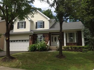 11 Huntington Rd, Basking Ridge, NJ 07920