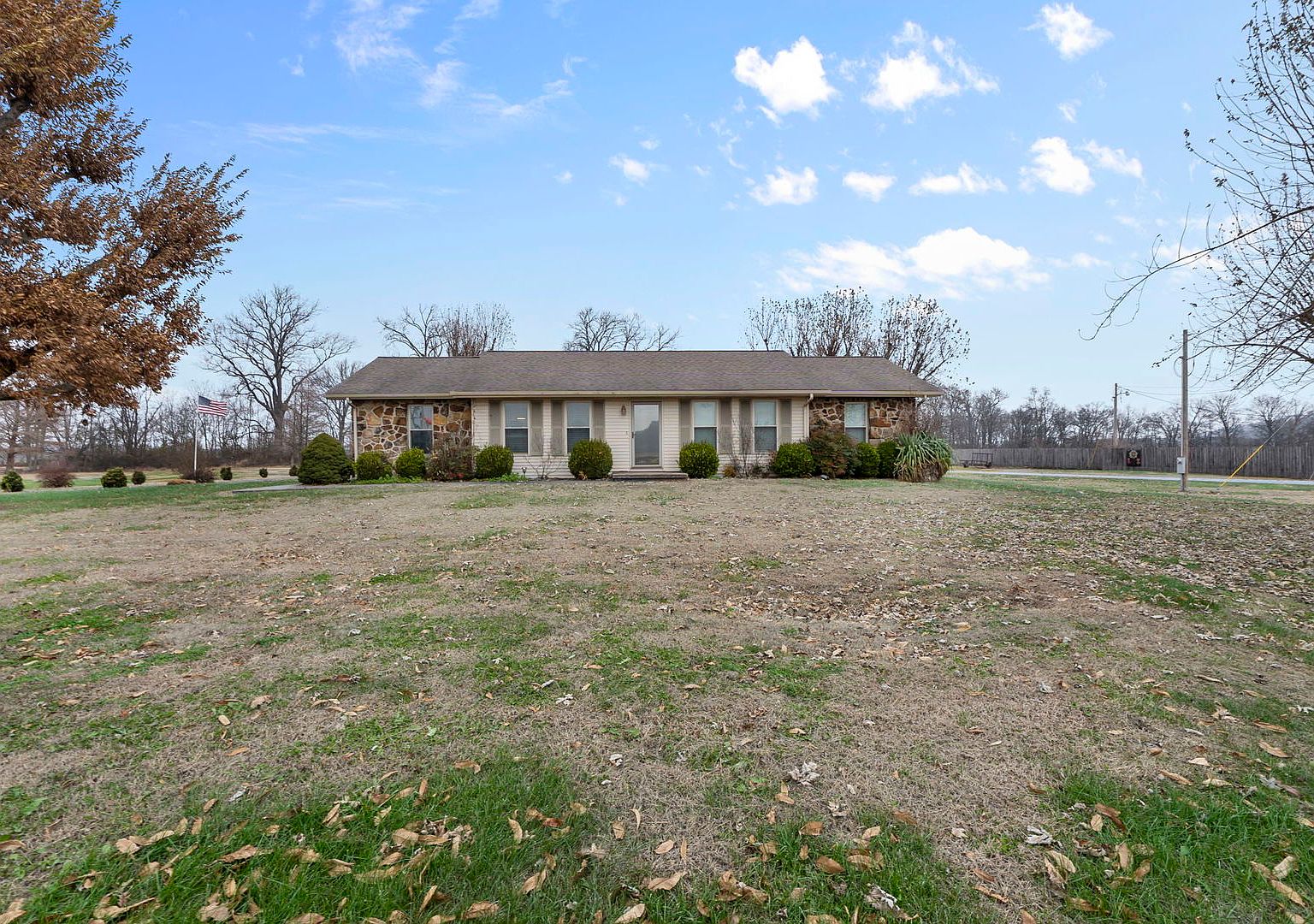 Hanging Rocl Rd1 24250 Hanging Rock Rd, Mc Clure, IL 62957 | MLS #12623281 | Zillow