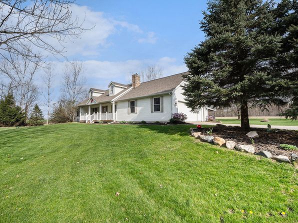 11496 Four Mile Rd, Belding, MI 48809