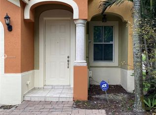 16690 SW 79th Way, Miami, FL 33193