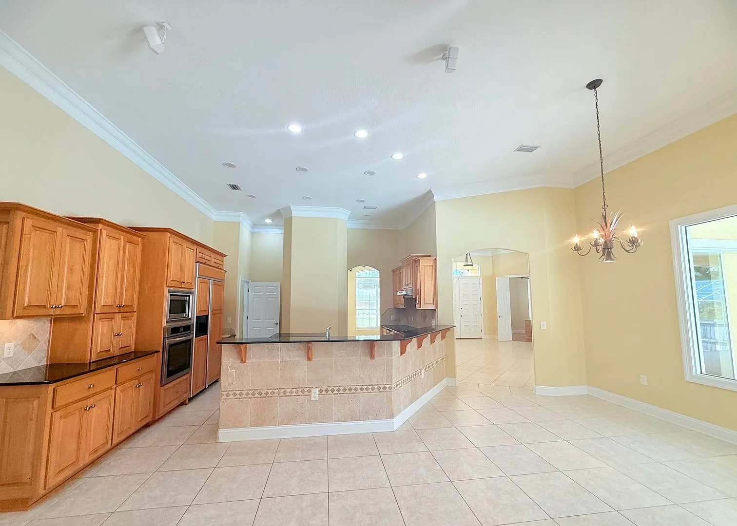 Beautiful Pool Home - Hammersmith Subdivision — Photo 4