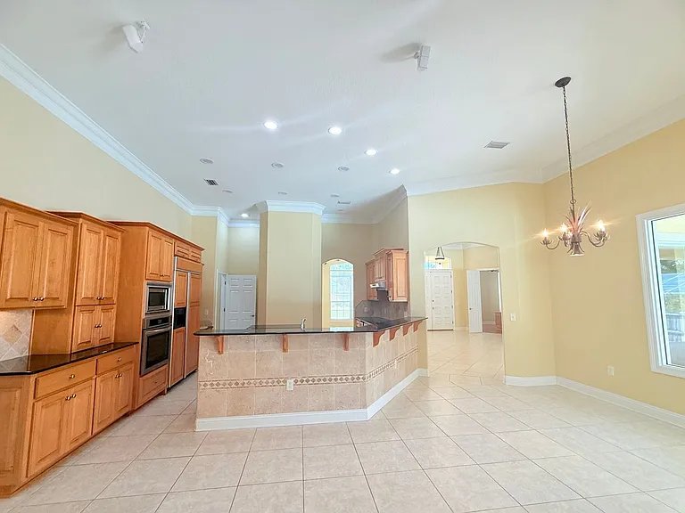 4157 Castle Gate Dr — Photo 4