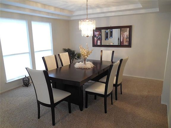4th image of 7605 Leeward Ln