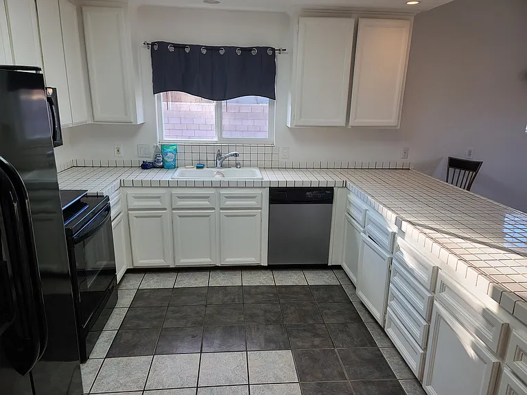 344 Velite Dr — Photo 9