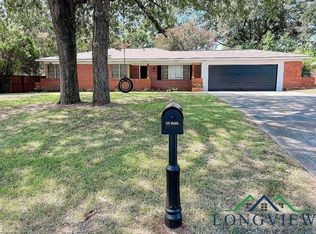 204 E Martindale Dr, Marshall, TX 75672