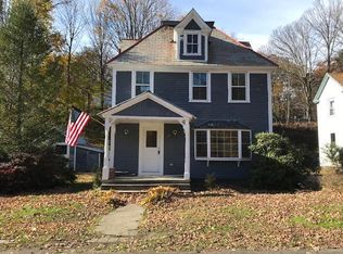 33 River St #1, Russell, MA 01071