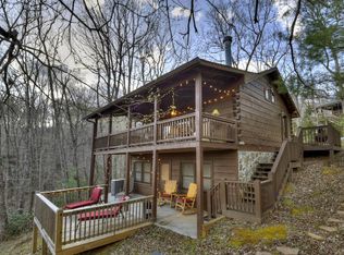 85 Beaver Ct, Blue Ridge, GA 30513