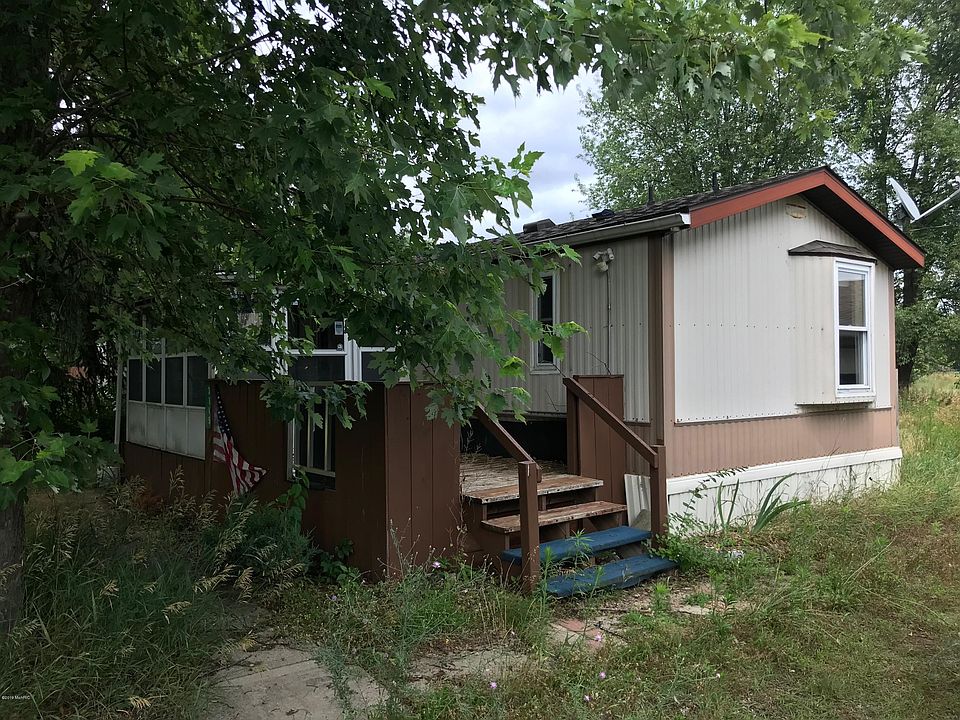 2nd image of 3145 Carpenter Rd