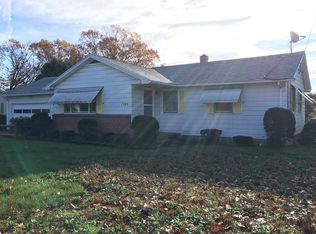 1103 Burnett Rd, Chicopee, MA 01020