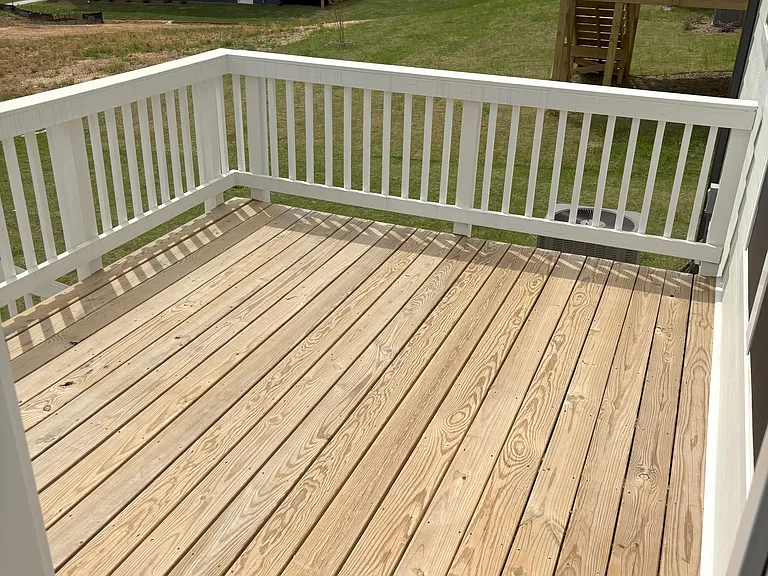 152 Highpointe Dr — Photo 35