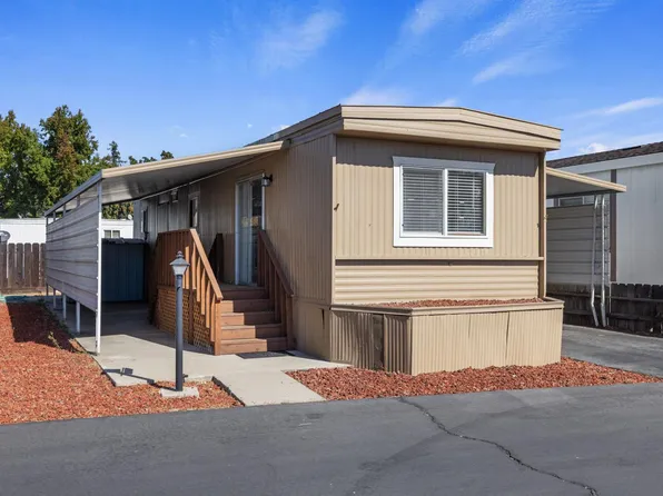 425 20th Century Blvd Space C18, Turlock, CA 95380