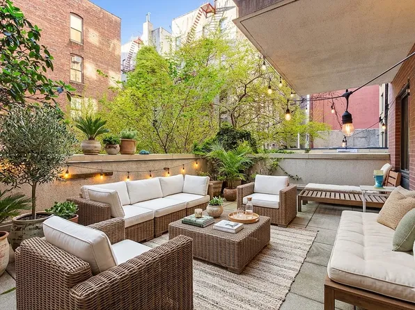 353 E 104th St APT 2F, New York, NY 10029