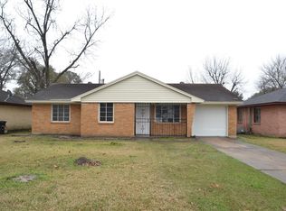 229 Red Ripple Rd, Houston, TX 77076