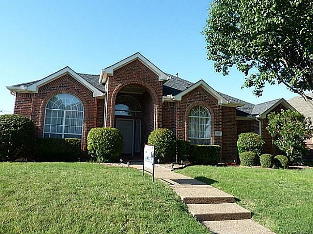 1st image of 3905 Pine Valley Dr
