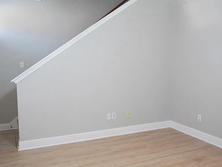 5395 Arlington Ct — Photo 4
