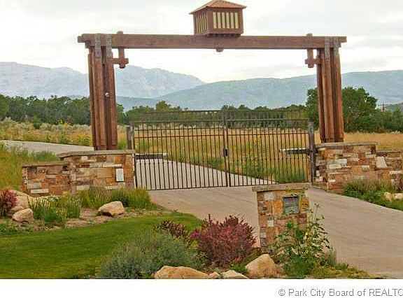 5th image of 8130 S Lakeside Cir