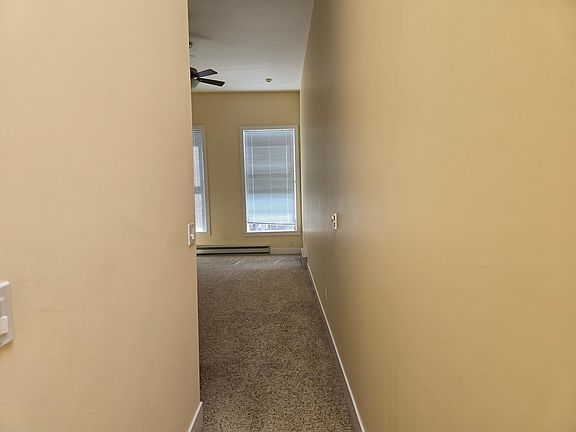 5th image of 926 Water St APT 203