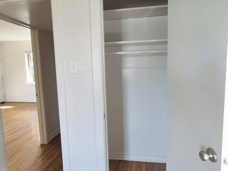 8719 Gaston Pkwy #B — Photo 7