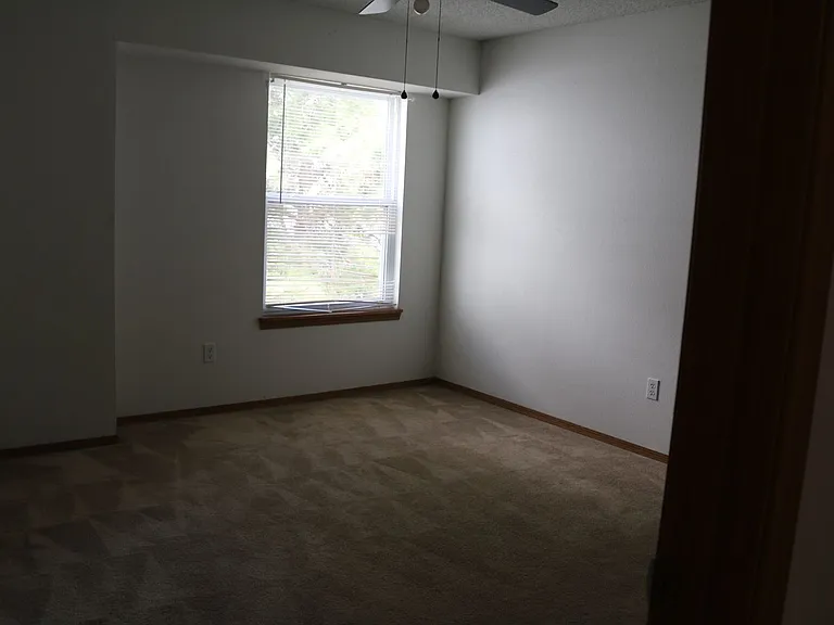 1342 Firefly Cir — Photo 11