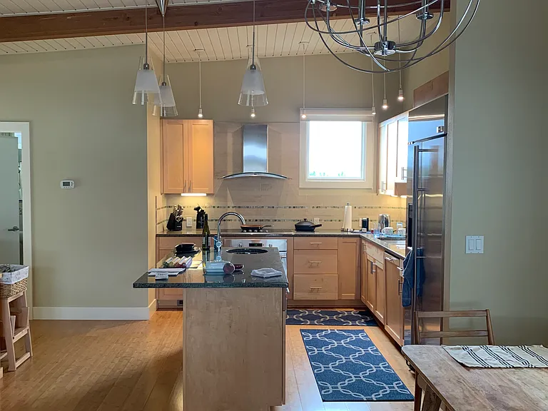 2723 Colony Cir — Photo 9