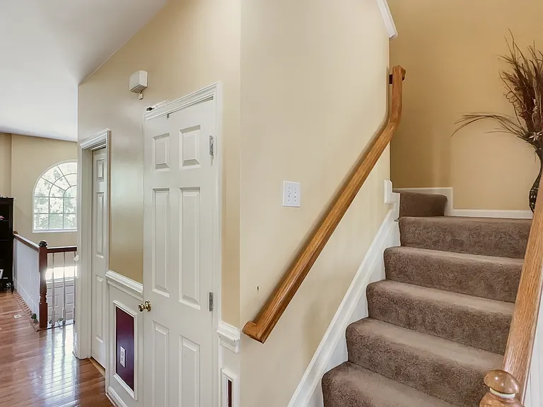 8797 Stonehouse Dr — Photo 5