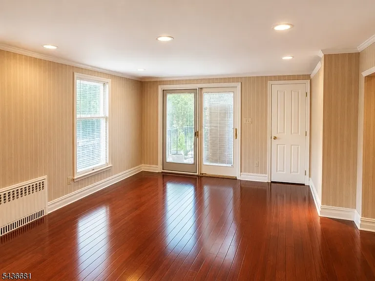 178 E Lindsley Rd #2 — Photo 7