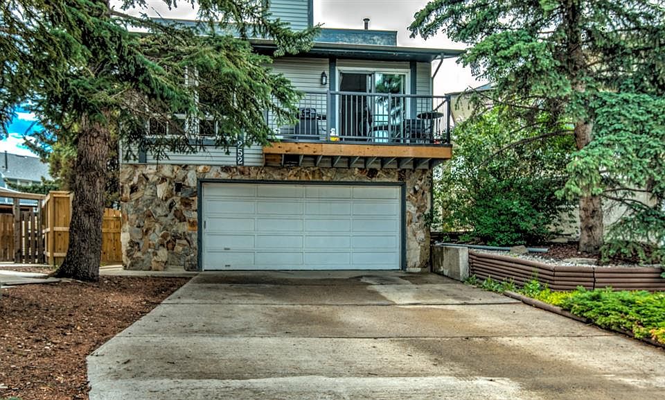 252 E Sandstone Pl NW, Calgary, AB T3K 2X6 MLS A1117510 Zillow