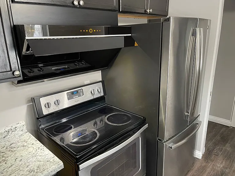 2736 Brandon Pl — Photo 2