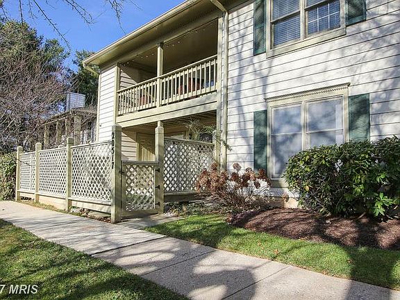 2nd image of 20517 Shadyside Way #131