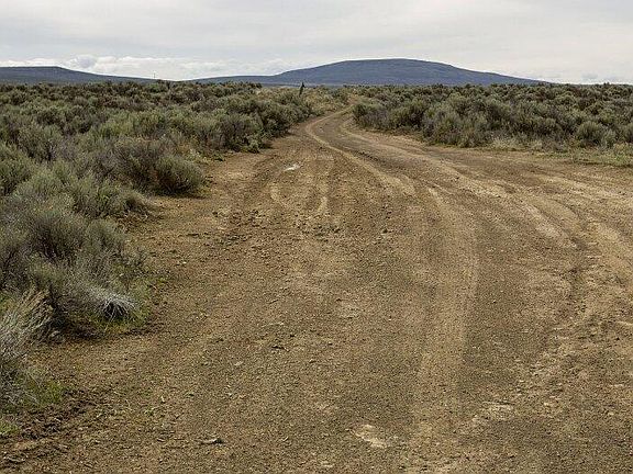 3rd image of Christmas Valley Hwy #500