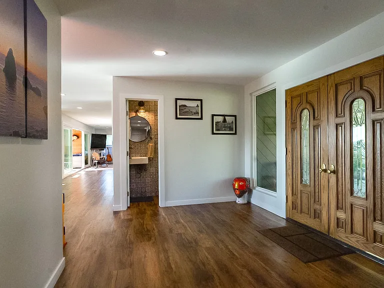 420 Wilbar Cir — Photo 4