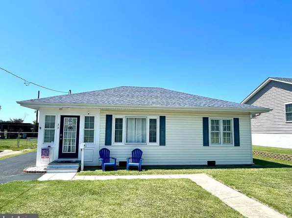 33 Wynfall Ave, Crisfield, MD 21817