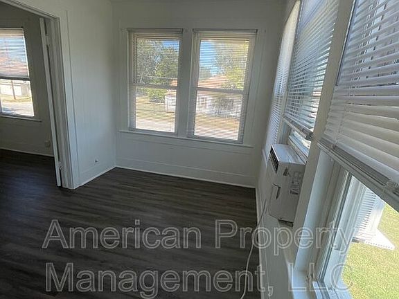 5th image of 502 S Walnut St #4