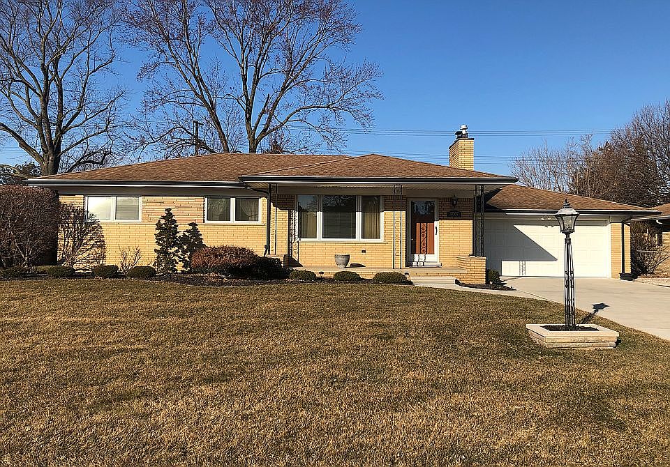1st image of 37557 Andrew Dr