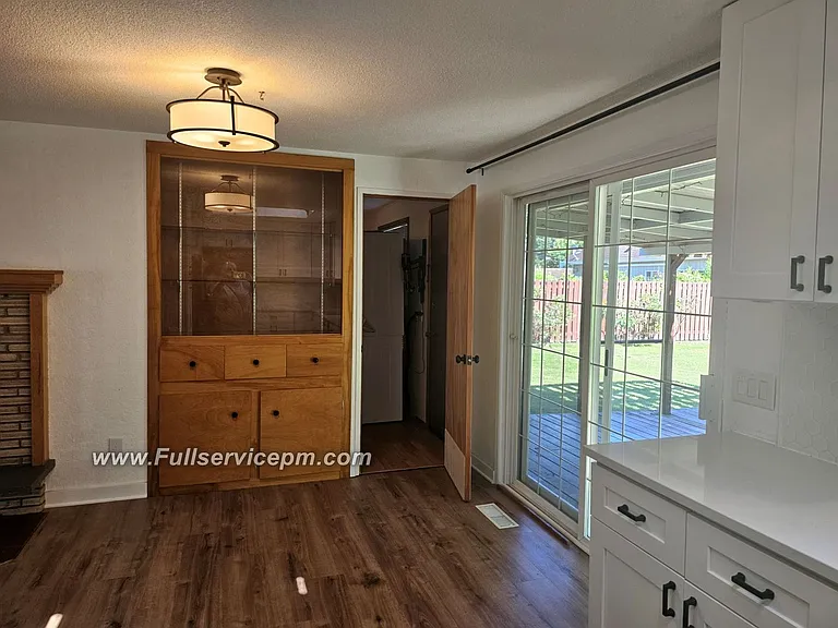 1800 4th St NE — Photo 10