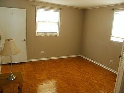 3rd image of 17127 Lorenz Ave