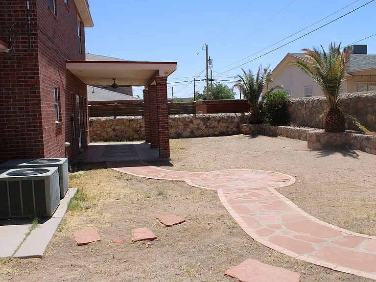 4056 Tibuni Pl — Photo 37