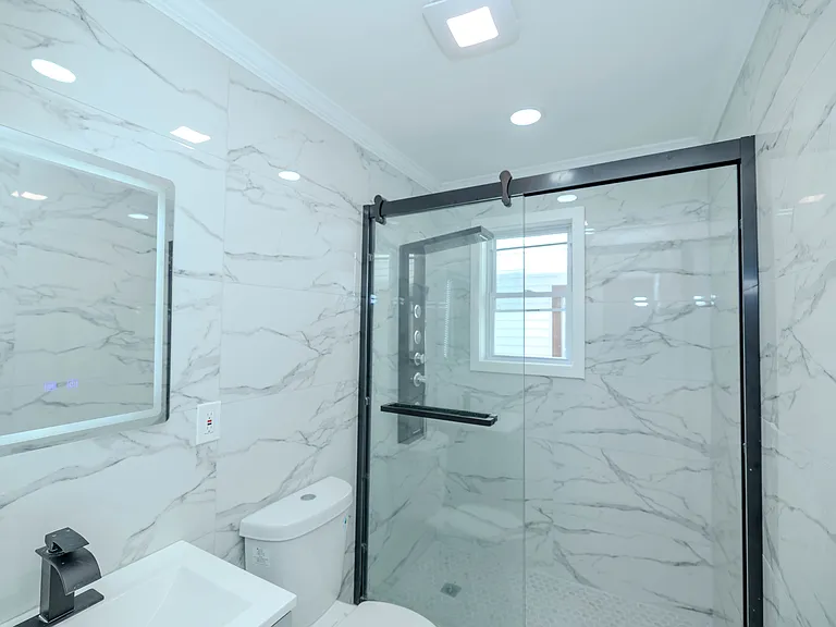 16 Hawk St #2A — Photo 7