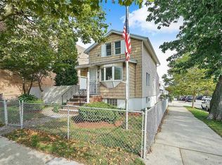 7117 Juniper Valley Rd, Middle Village, NY 11379