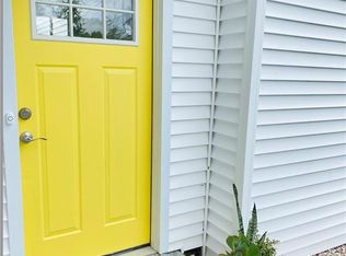 1084 Fairfield Beach Rd, Fairfield, CT 06824