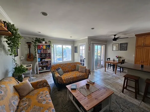 3844 Groton St Unit 3, San Diego, CA 92110