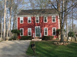 15245 Hyacinth Pl, Montclair, VA 22025