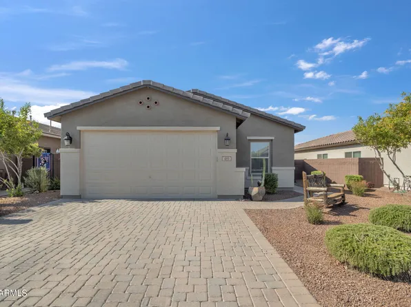 489 W FLAME TREE Avenue, San Tan Valley, AZ 85140