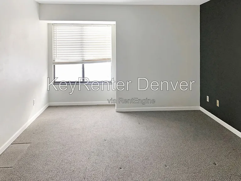 318 Wright St #202 — Photo 13